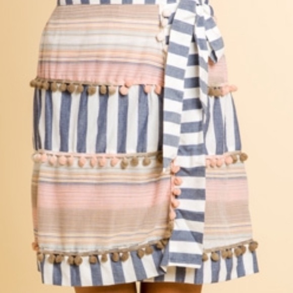 Pom Pom Striped Skirt - Picture 2 of 6